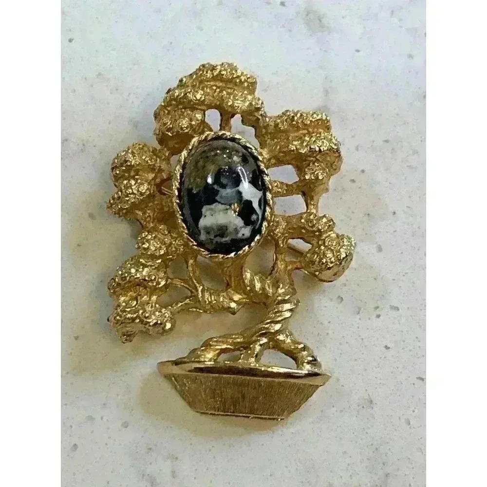 AMWAY Vintage Brooch Bonsai Tree of Love Black Confetti Cabochon Gold Tone Pin